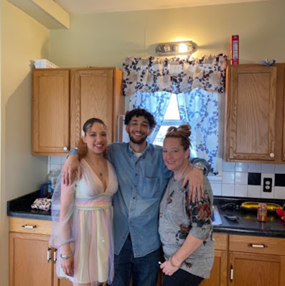 Meet your Posher, Ericka - Picture 1 of 1